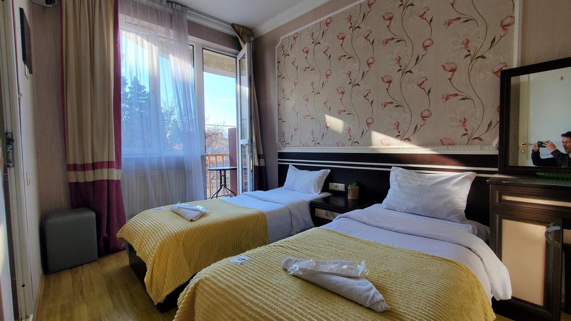 Hotel Antalia 第比利斯 外观 照片